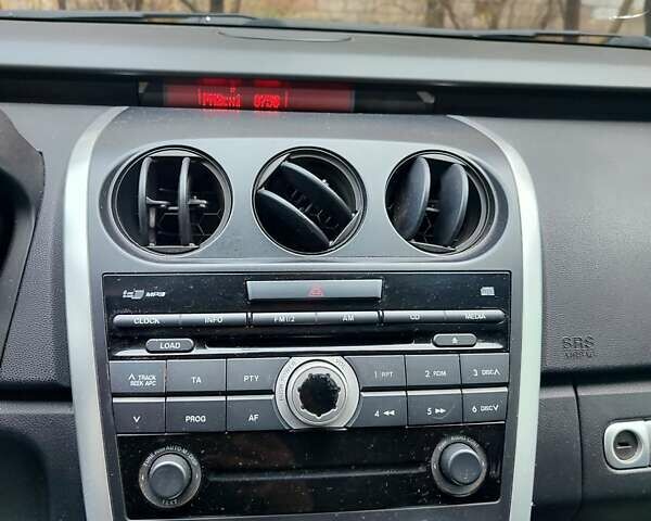 Красный Мазда СХ-7, объемом двигателя 2.26 л и пробегом 203 тыс. км за 7300 $, фото 18 на Automoto.ua