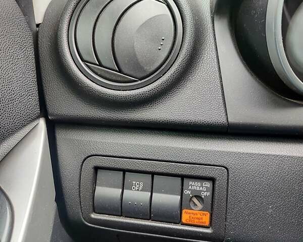 Красный Мазда СХ-7, объемом двигателя 2.26 л и пробегом 203 тыс. км за 7300 $, фото 19 на Automoto.ua