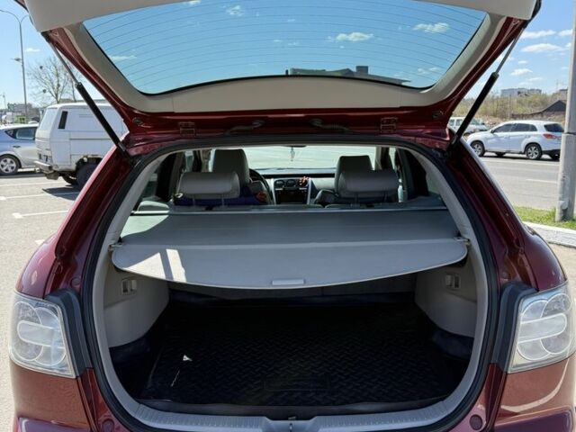 Красный Мазда СХ-7, объемом двигателя 2.3 л и пробегом 157 тыс. км за 7500 $, фото 5 на Automoto.ua