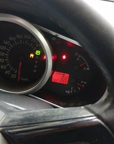 Красный Мазда СХ-7, объемом двигателя 2.3 л и пробегом 135 тыс. км за 7654 $, фото 2 на Automoto.ua