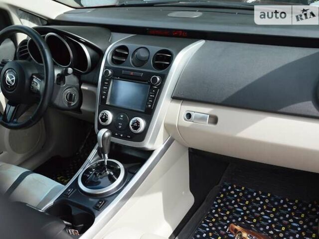 Красный Мазда СХ-7, объемом двигателя 2.26 л и пробегом 159 тыс. км за 7500 $, фото 30 на Automoto.ua