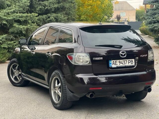 Красный Мазда СХ-7, объемом двигателя 2.3 л и пробегом 179 тыс. км за 7800 $, фото 8 на Automoto.ua