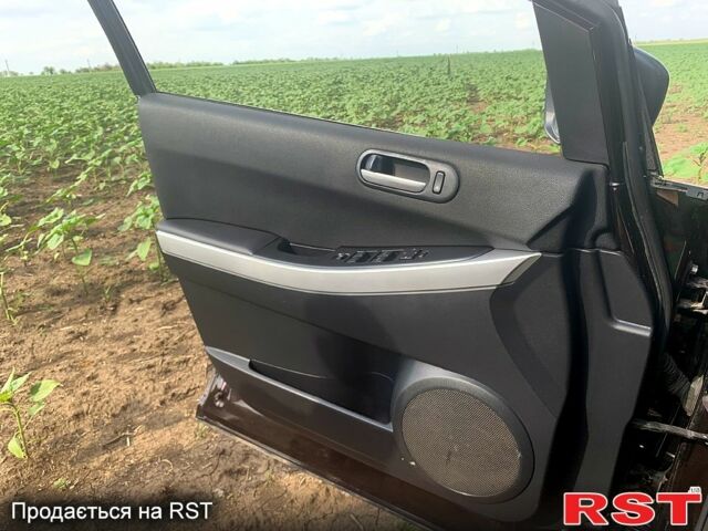 Красный Мазда СХ-7, объемом двигателя 2.3 л и пробегом 189 тыс. км за 7750 $, фото 7 на Automoto.ua