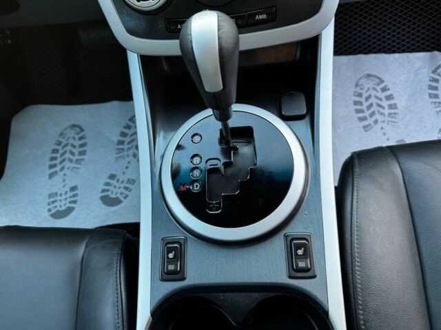 Красный Мазда СХ-7, объемом двигателя 2.3 л и пробегом 195 тыс. км за 7500 $, фото 14 на Automoto.ua