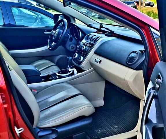 Красный Мазда СХ-7, объемом двигателя 2.3 л и пробегом 240 тыс. км за 7500 $, фото 3 на Automoto.ua