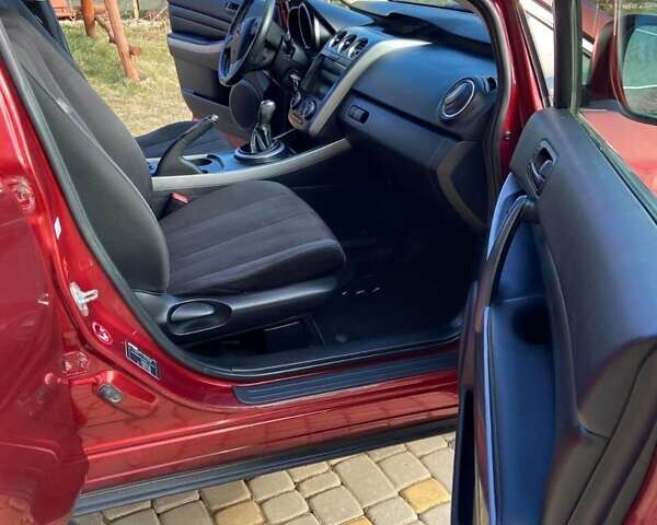 Красный Мазда СХ-7, объемом двигателя 2.2 л и пробегом 220 тыс. км за 8200 $, фото 7 на Automoto.ua