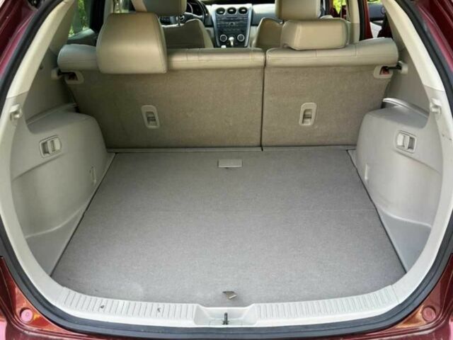 Красный Мазда СХ-7, объемом двигателя 2.5 л и пробегом 200 тыс. км за 10496 $, фото 4 на Automoto.ua