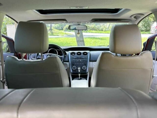 Красный Мазда СХ-7, объемом двигателя 2.5 л и пробегом 200 тыс. км за 10496 $, фото 5 на Automoto.ua