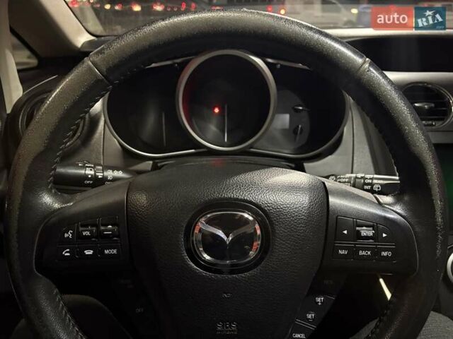 Красный Мазда СХ-7, объемом двигателя 2.18 л и пробегом 230 тыс. км за 9350 $, фото 9 на Automoto.ua