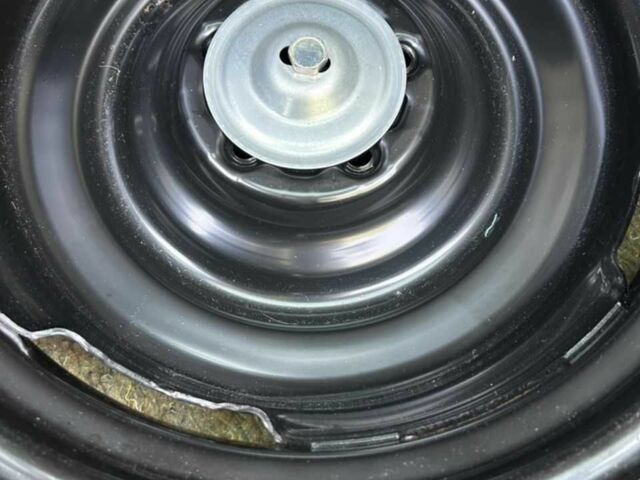 Красный Мазда СХ-7, объемом двигателя 2.5 л и пробегом 200 тыс. км за 10496 $, фото 7 на Automoto.ua