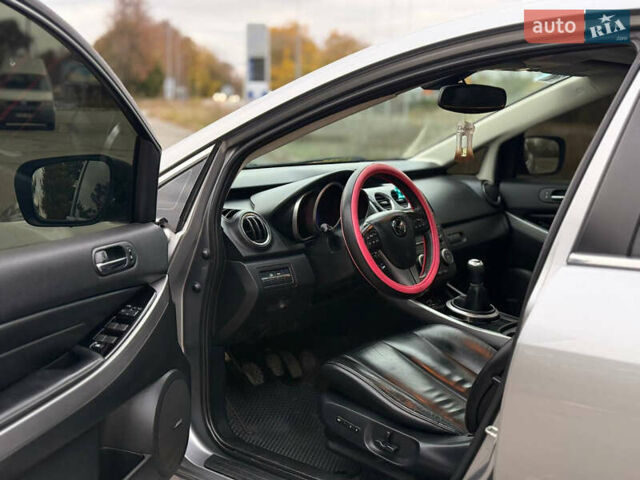 Мазда СХ-7, объемом двигателя 2.2 л и пробегом 330 тыс. км за 9300 $, фото 12 на Automoto.ua