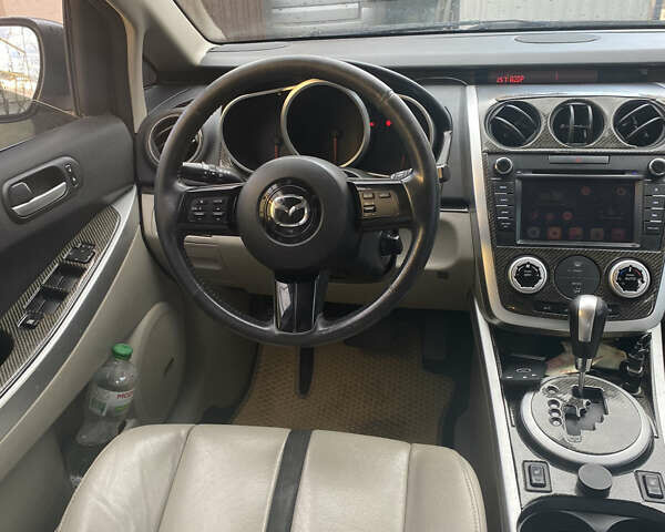 Мазда СХ-7, объемом двигателя 2.3 л и пробегом 191 тыс. км за 9500 $, фото 17 на Automoto.ua