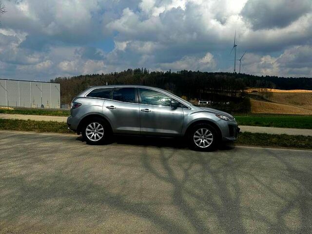 Мазда СХ-7, объемом двигателя 25 л и пробегом 200 тыс. км за 8500 $, фото 2 на Automoto.ua