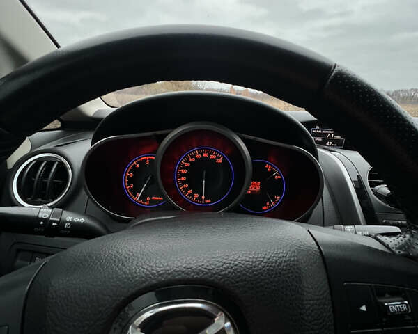 Мазда СХ-7, объемом двигателя 2.2 л и пробегом 320 тыс. км за 10600 $, фото 12 на Automoto.ua