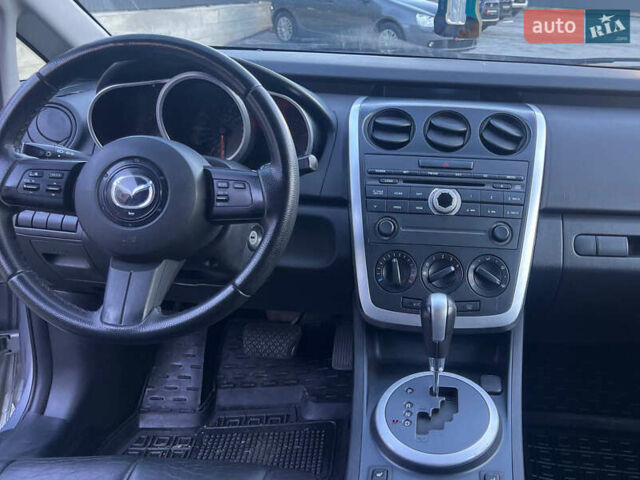 Серый Мазда СХ-7, объемом двигателя 2.3 л и пробегом 210 тыс. км за 6750 $, фото 4 на Automoto.ua