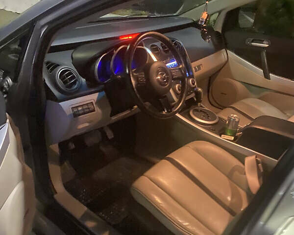 Сірий Мазда СХ-7, об'ємом двигуна 2.26 л та пробігом 120 тис. км за 6500 $, фото 5 на Automoto.ua