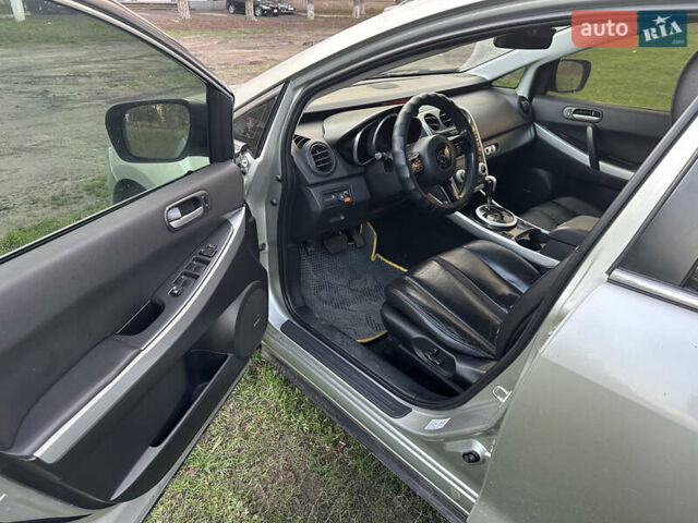 Сірий Мазда СХ-7, об'ємом двигуна 2.26 л та пробігом 292 тис. км за 6000 $, фото 4 на Automoto.ua