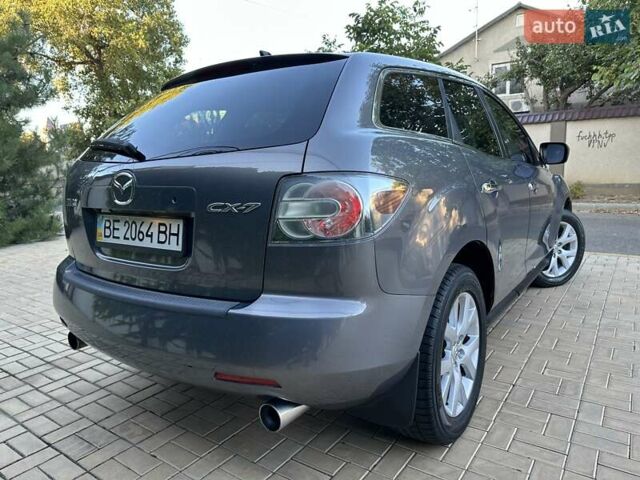 Серый Мазда СХ-7, объемом двигателя 2.26 л и пробегом 121 тыс. км за 6800 $, фото 7 на Automoto.ua