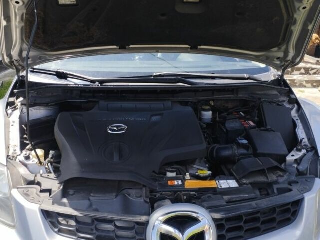 Серый Мазда СХ-7, объемом двигателя 2.3 л и пробегом 209 тыс. км за 8550 $, фото 2 на Automoto.ua