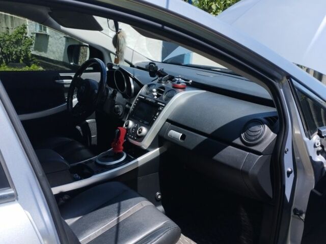 Серый Мазда СХ-7, объемом двигателя 2.3 л и пробегом 209 тыс. км за 8550 $, фото 7 на Automoto.ua