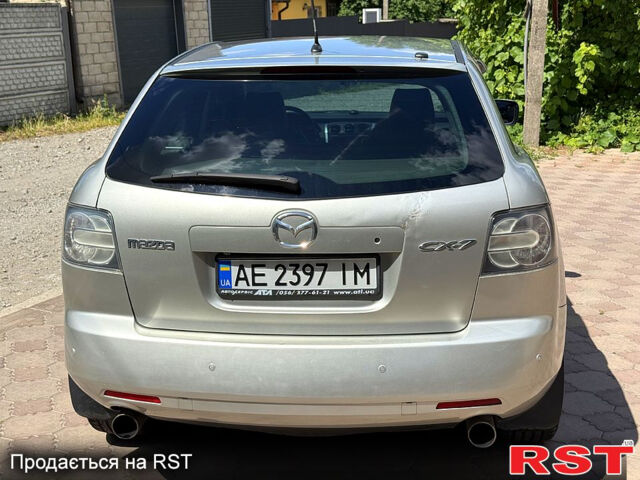 Серый Мазда СХ-7, объемом двигателя 2.3 л и пробегом 333 тыс. км за 5500 $, фото 5 на Automoto.ua