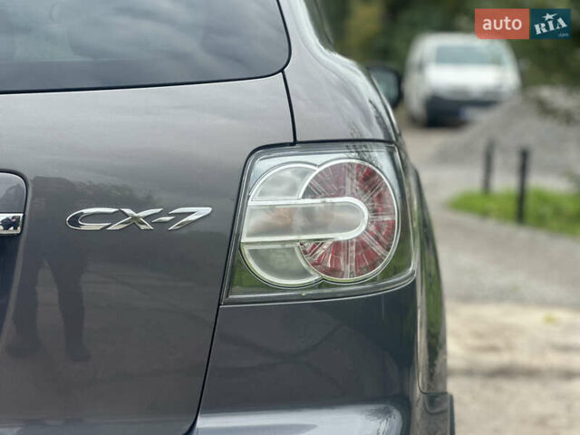 Сірий Мазда СХ-7, об'ємом двигуна 2.2 л та пробігом 189 тис. км за 9500 $, фото 18 на Automoto.ua