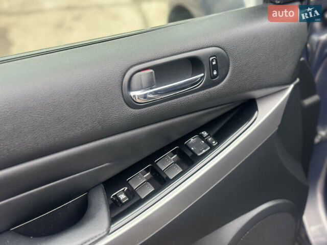 Сірий Мазда СХ-7, об'ємом двигуна 2.2 л та пробігом 189 тис. км за 9500 $, фото 49 на Automoto.ua