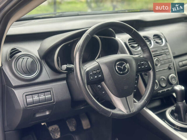 Сірий Мазда СХ-7, об'ємом двигуна 2.2 л та пробігом 189 тис. км за 9500 $, фото 46 на Automoto.ua