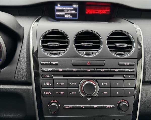 Серый Мазда СХ-7, объемом двигателя 2.2 л и пробегом 218 тыс. км за 9400 $, фото 24 на Automoto.ua