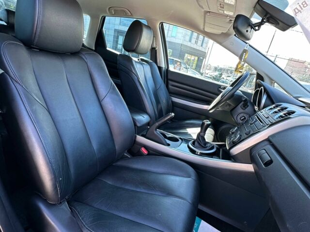 Серый Мазда СХ-7, объемом двигателя 2.2 л и пробегом 185 тыс. км за 8900 $, фото 8 на Automoto.ua