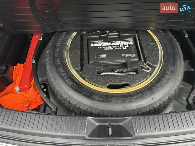 Серый Мазда СХ-7, объемом двигателя 2.2 л и пробегом 218 тыс. км за 9400 $, фото 14 на Automoto.ua