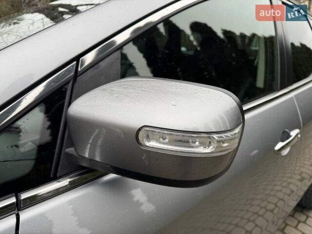 Серый Мазда СХ-7, объемом двигателя 2.2 л и пробегом 218 тыс. км за 9400 $, фото 8 на Automoto.ua