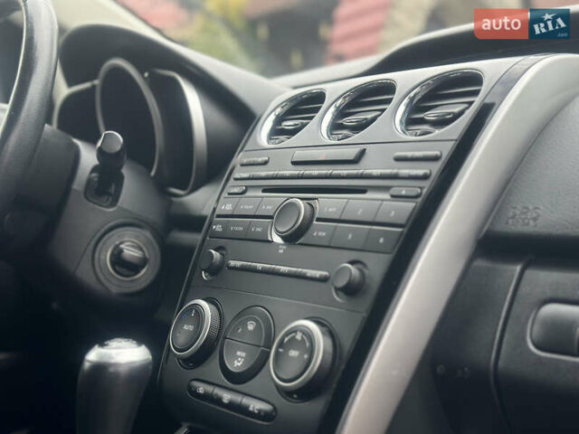 Сірий Мазда СХ-7, об'ємом двигуна 2.2 л та пробігом 189 тис. км за 9500 $, фото 25 на Automoto.ua