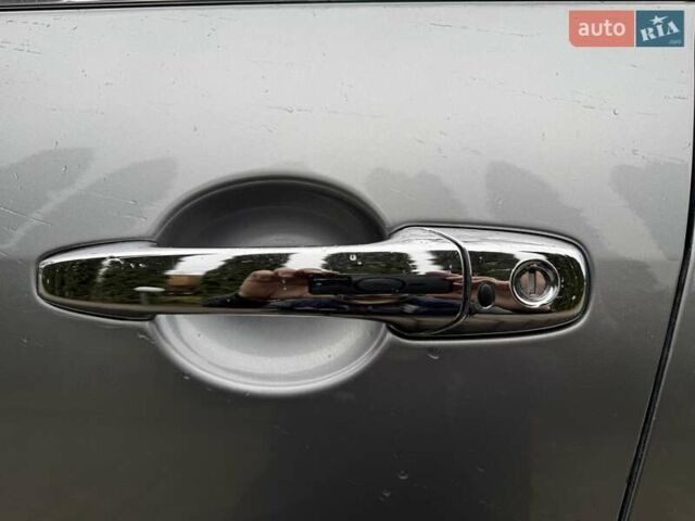 Серый Мазда СХ-7, объемом двигателя 2.2 л и пробегом 218 тыс. км за 9400 $, фото 9 на Automoto.ua