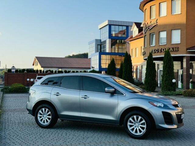 Серый Мазда СХ-7, объемом двигателя 2.5 л и пробегом 280 тыс. км за 8999 $, фото 2 на Automoto.ua