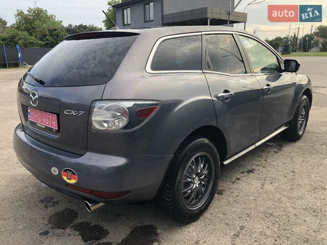 Серый Мазда СХ-7, объемом двигателя 2.2 л и пробегом 260 тыс. км за 8200 $, фото 3 на Automoto.ua