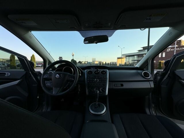 Серый Мазда СХ-7, объемом двигателя 2.5 л и пробегом 280 тыс. км за 8999 $, фото 7 на Automoto.ua