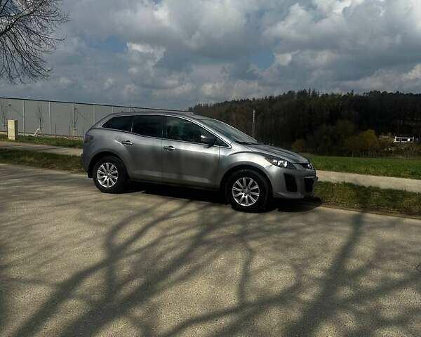 Серый Мазда СХ-7, объемом двигателя 2.5 л и пробегом 210 тыс. км за 8000 $, фото 2 на Automoto.ua