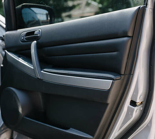 Мазда СХ-7 2011 в Умани на Automoto.ua Серый Мазда СХ-7, объемом двигателя 2.5 л и пробегом 153 тыс. км за 11500 $, фото 16 на Automoto.ua