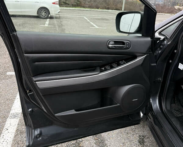 Серый Мазда СХ-7, объемом двигателя 2.2 л и пробегом 245 тыс. км за 9700 $, фото 29 на Automoto.ua