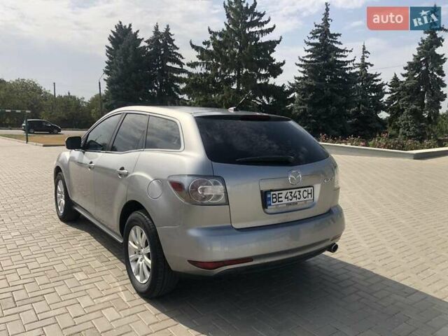 Серый Мазда СХ-7, объемом двигателя 2.49 л и пробегом 191 тыс. км за 10300 $, фото 5 на Automoto.ua