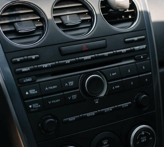 Мазда СХ-7 2011 в Умани на Automoto.ua Серый Мазда СХ-7, объемом двигателя 2.5 л и пробегом 153 тыс. км за 11500 $, фото 8 на Automoto.ua