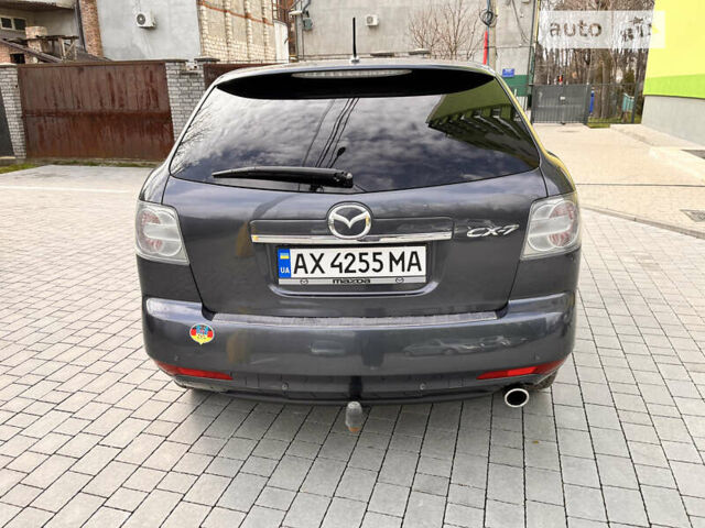 Серый Мазда СХ-7, объемом двигателя 2.18 л и пробегом 205 тыс. км за 10600 $, фото 6 на Automoto.ua