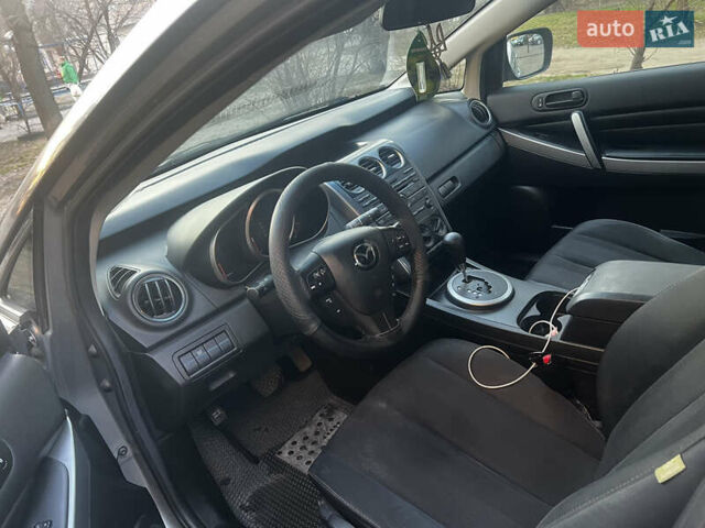 Серый Мазда СХ-7, объемом двигателя 2.5 л и пробегом 264 тыс. км за 8600 $, фото 11 на Automoto.ua
