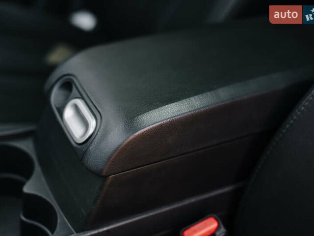 Мазда СХ-7 2011 в Умани на Automoto.ua Серый Мазда СХ-7, объемом двигателя 2.5 л и пробегом 153 тыс. км за 11500 $, фото 18 на Automoto.ua