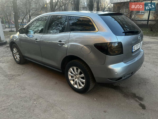 Серый Мазда СХ-7, объемом двигателя 2.5 л и пробегом 264 тыс. км за 8600 $, фото 4 на Automoto.ua