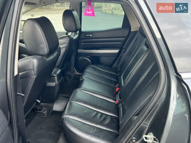 Серый Мазда СХ-7, объемом двигателя 2.18 л и пробегом 240 тыс. км за 11000 $, фото 10 на Automoto.ua