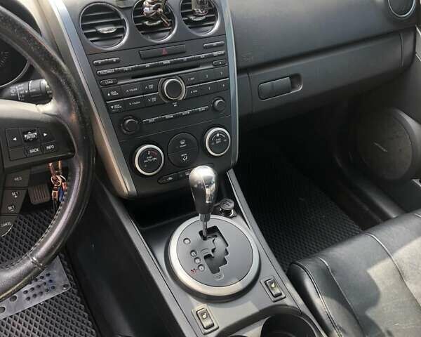 Серый Мазда СХ-7, объемом двигателя 2.49 л и пробегом 191 тыс. км за 10300 $, фото 8 на Automoto.ua