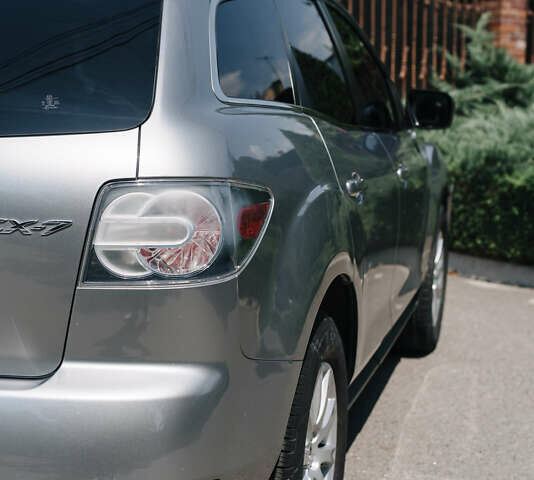 Мазда СХ-7 2011 в Умани на Automoto.ua Серый Мазда СХ-7, объемом двигателя 2.5 л и пробегом 153 тыс. км за 11500 $, фото 2 на Automoto.ua