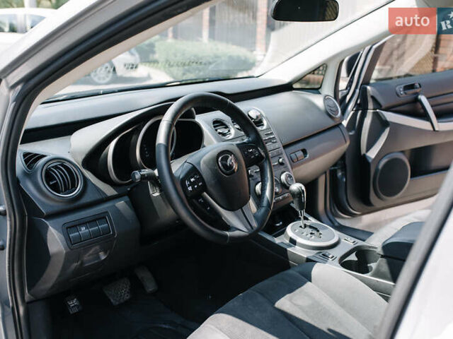 Мазда СХ-7 2011 в Умани на Automoto.ua Серый Мазда СХ-7, объемом двигателя 2.5 л и пробегом 153 тыс. км за 11500 $, фото 5 на Automoto.ua